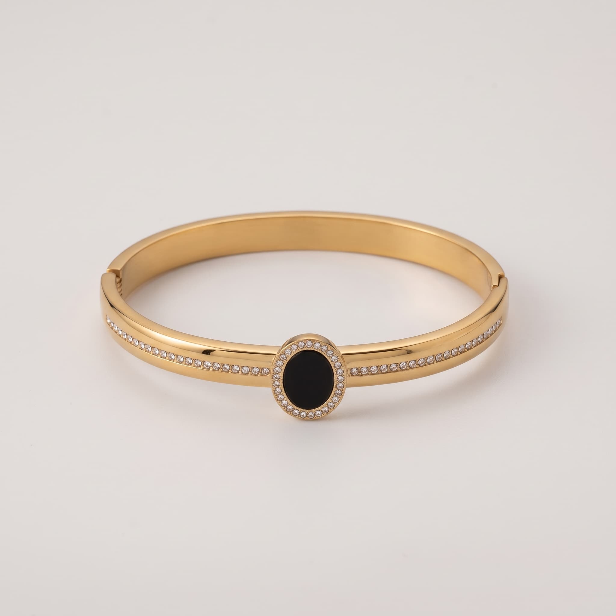 black stone gold cuff (Small Size)