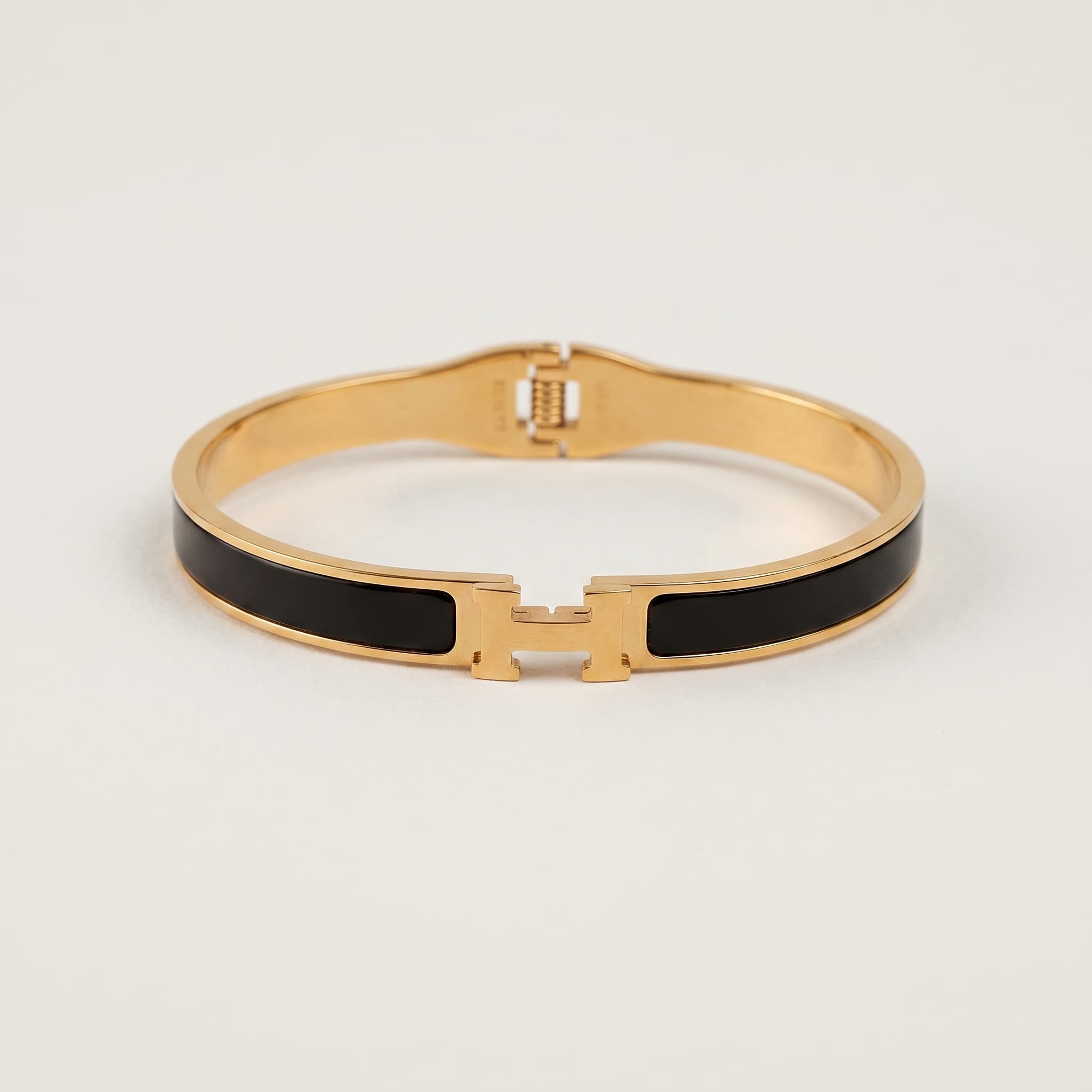 h-clasp black enamel bangle