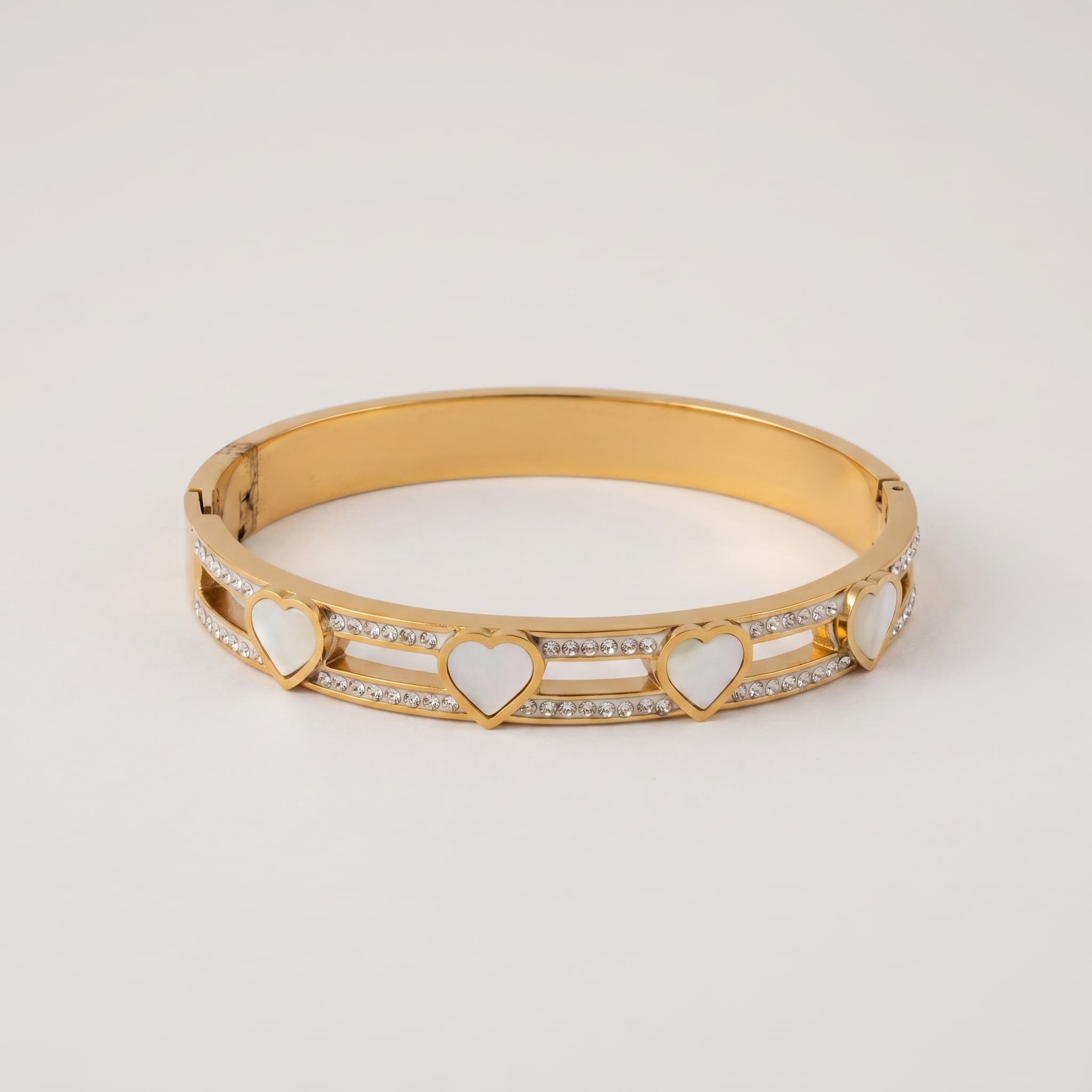 golden heart detail cuff
