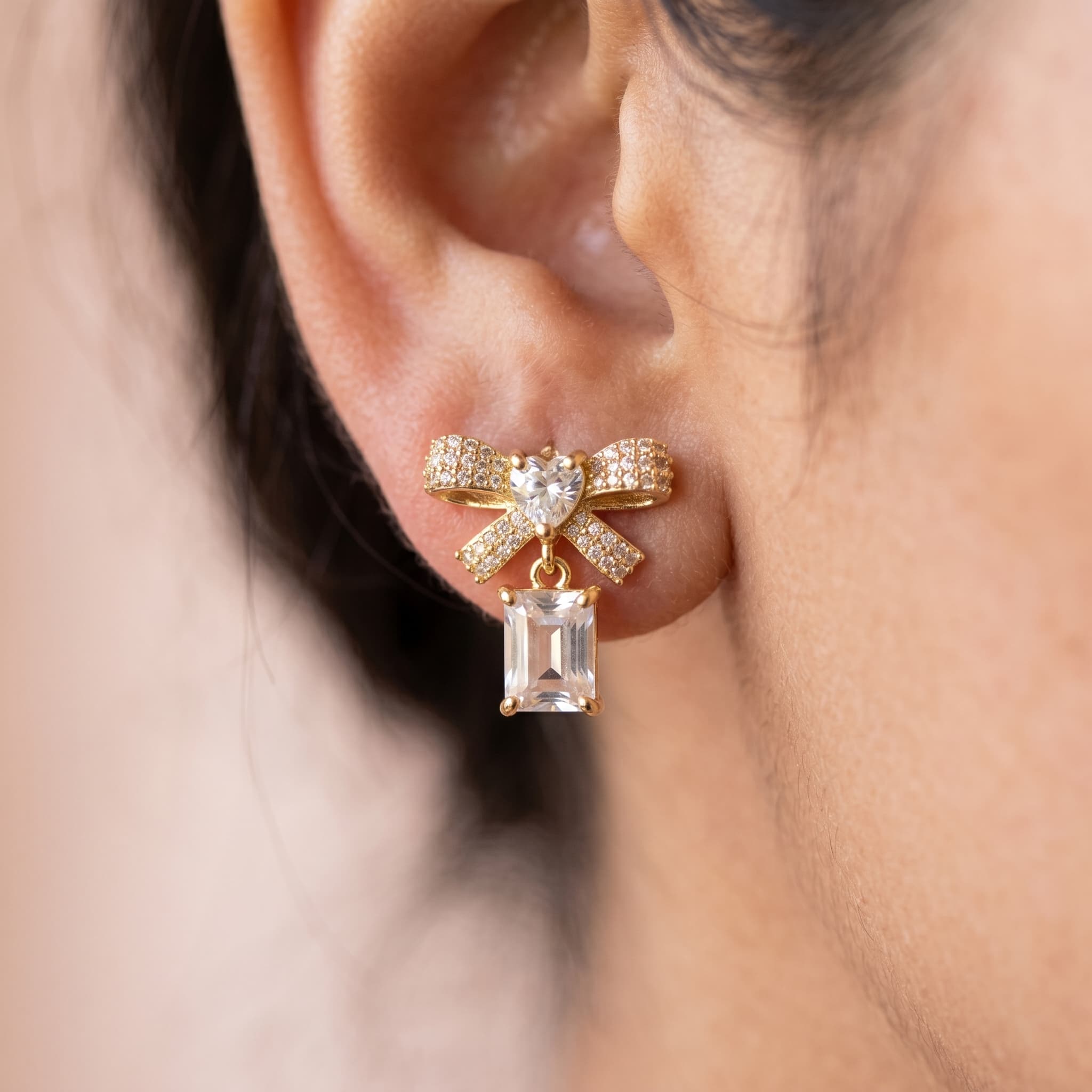 sparkly little bow drops