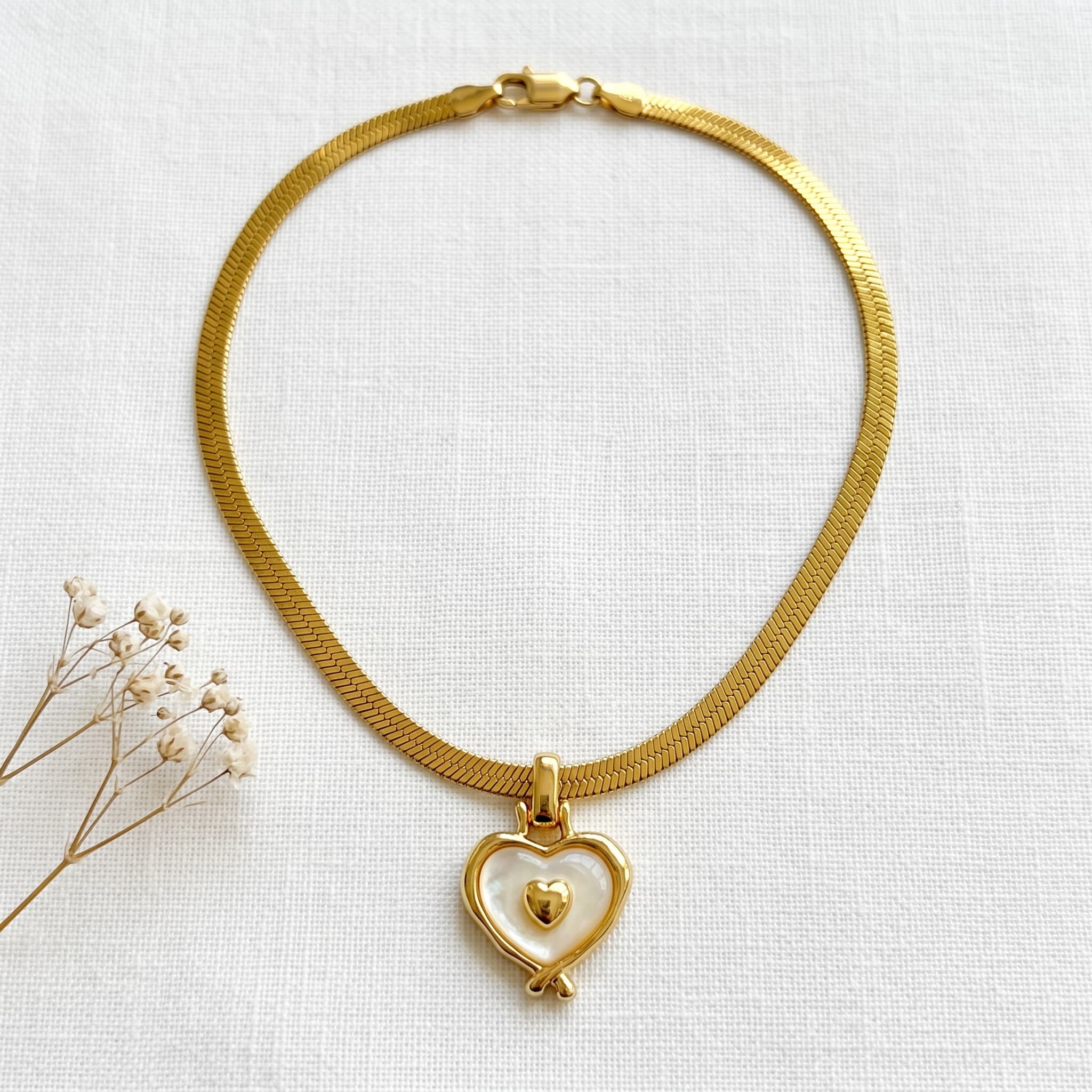 golden heart pendant chain
