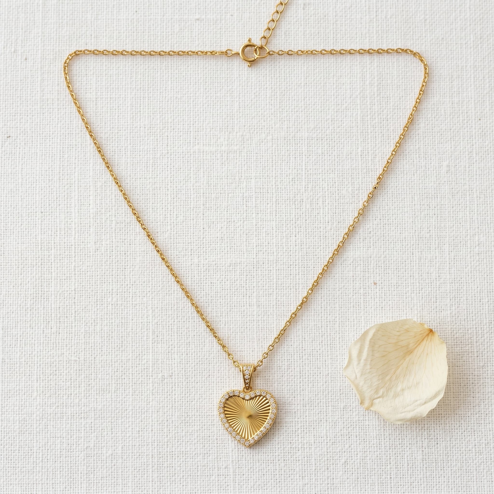 sunburst heart pendant necklace
