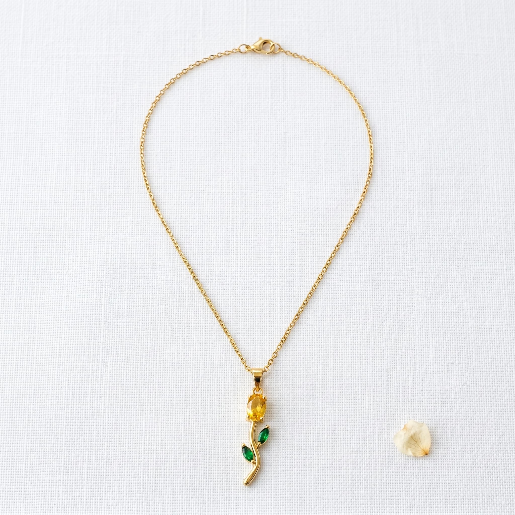 golden rose pendant necklace