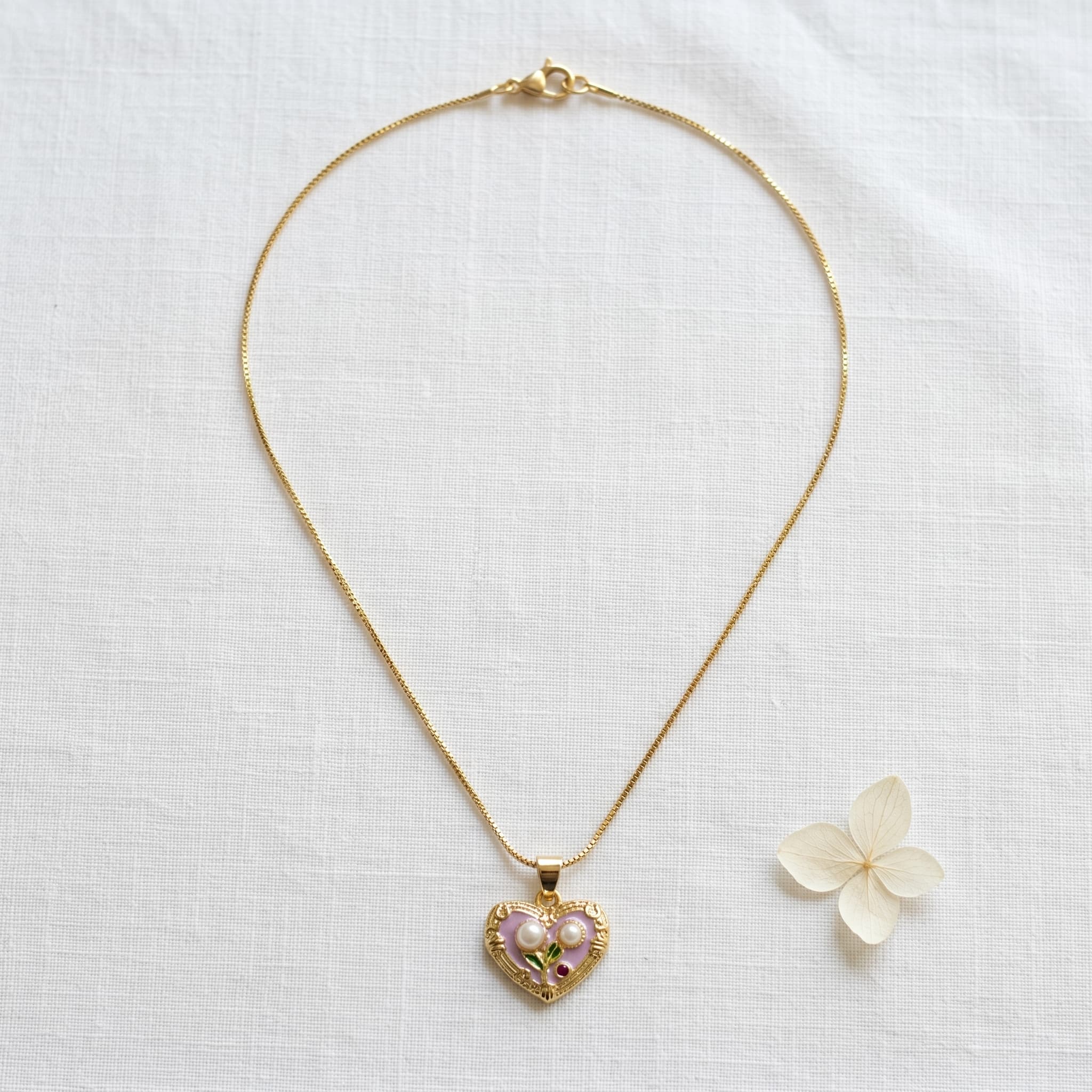 enamel heart pearl pendant