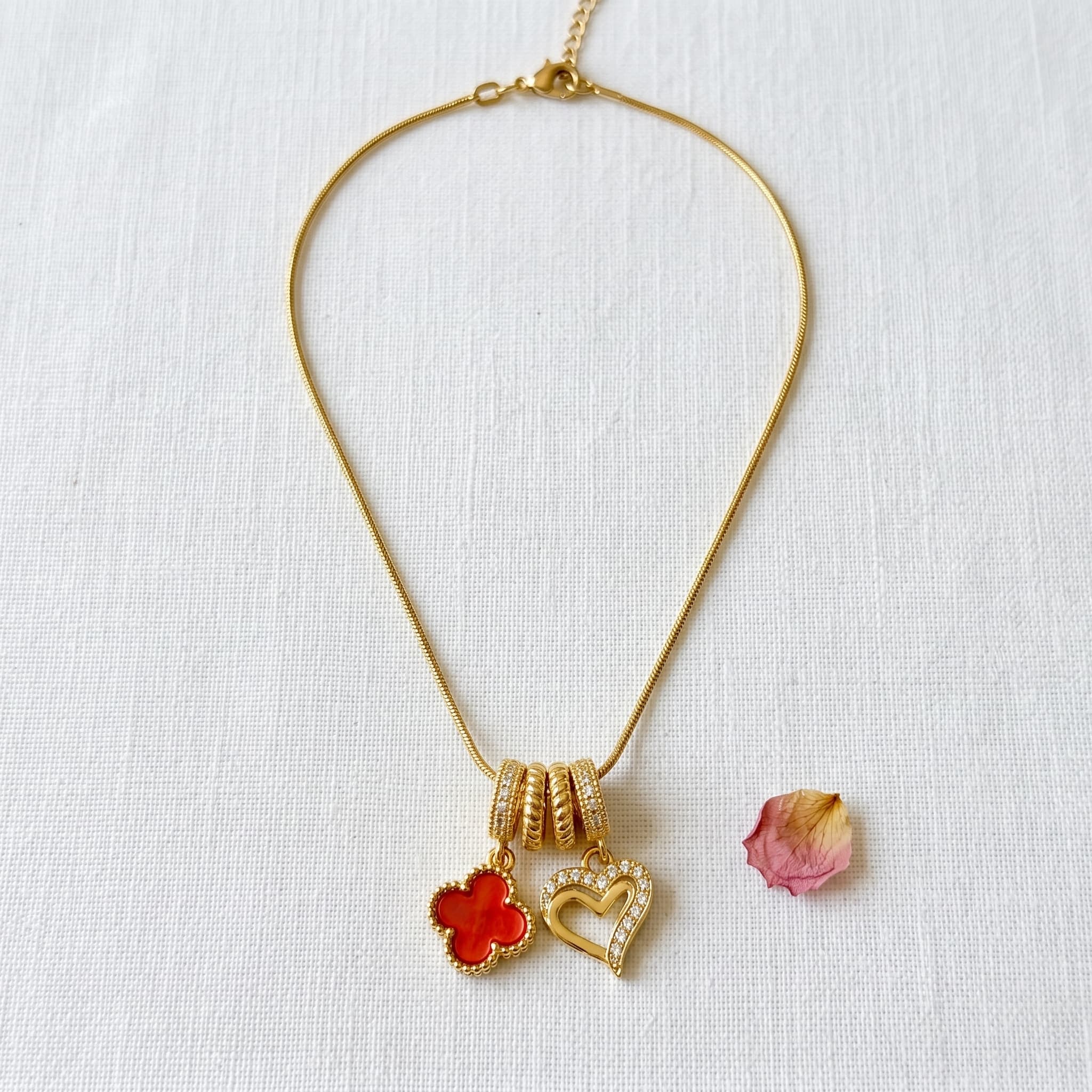 red clover heart charm necklace