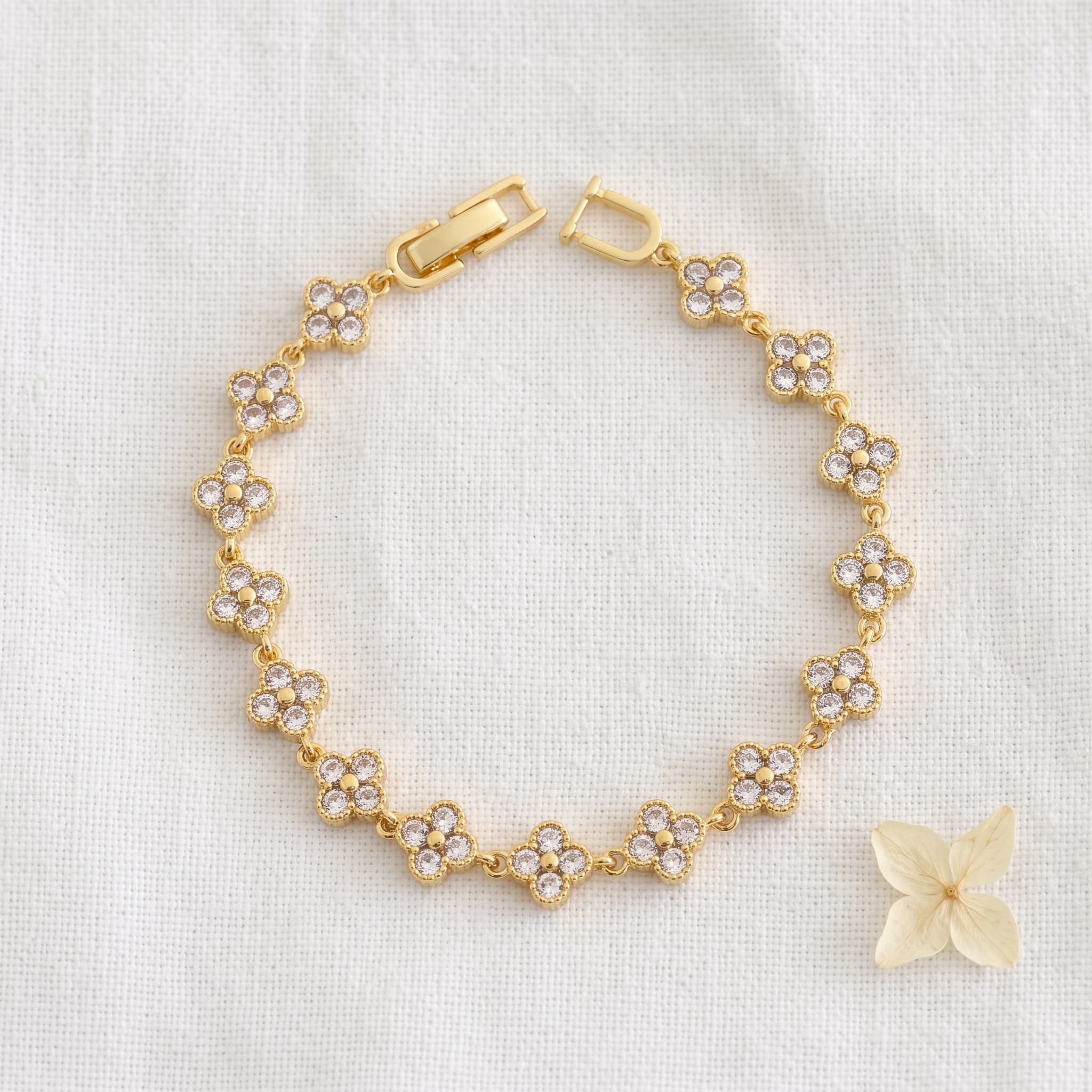 clover stone chain bracelet