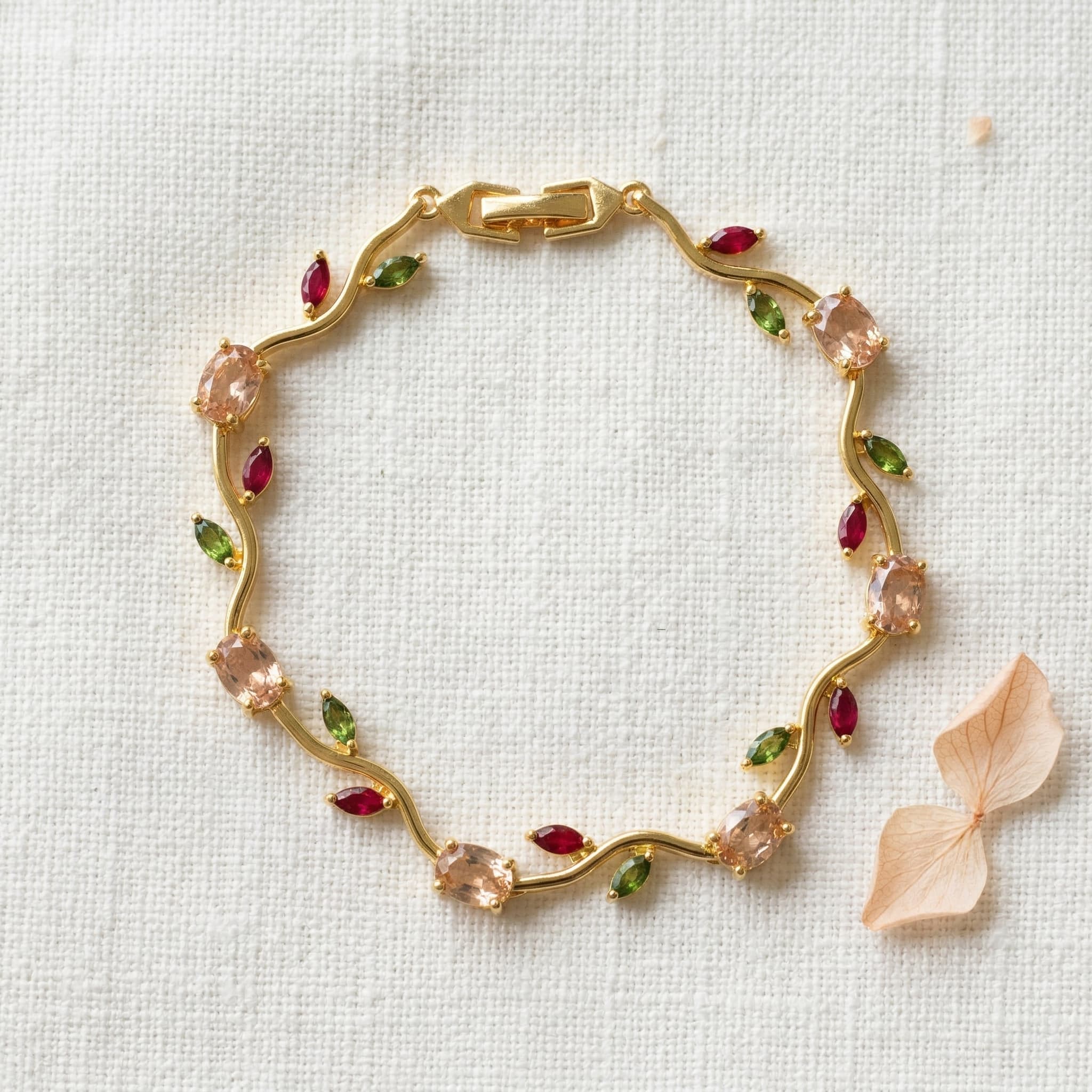 wavy vine tulip charm bracelet