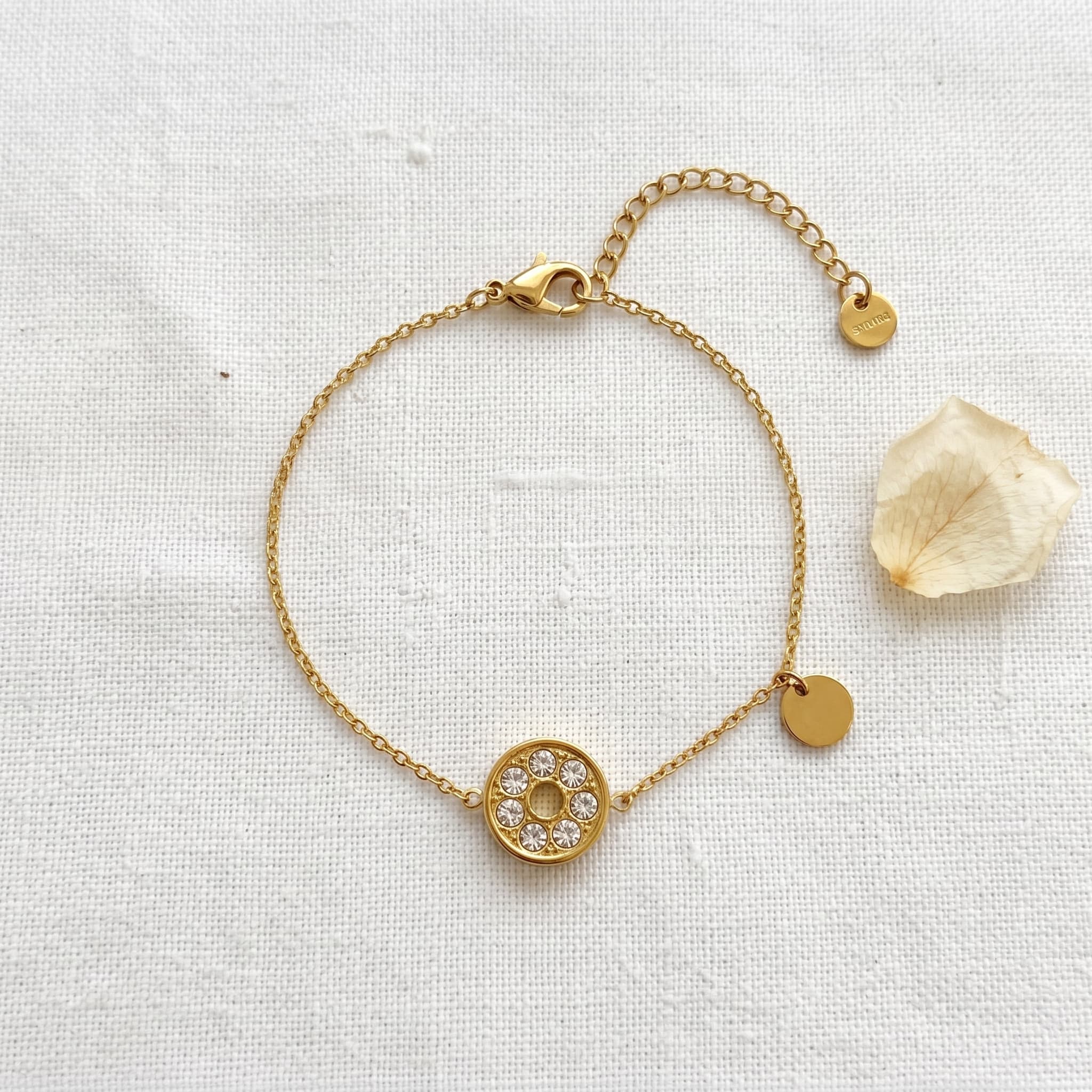 dainty circle charm bracelet