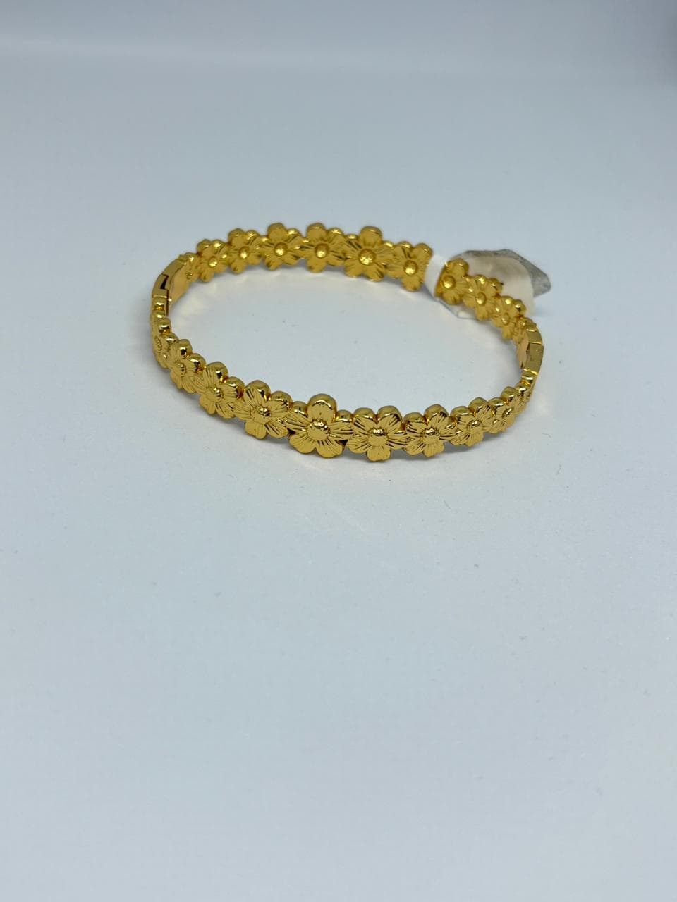 golden daisy bracelet