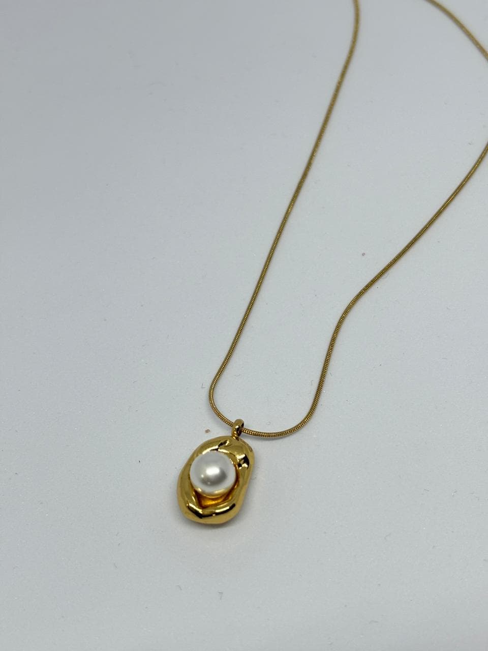 organic pearl pendant necklace