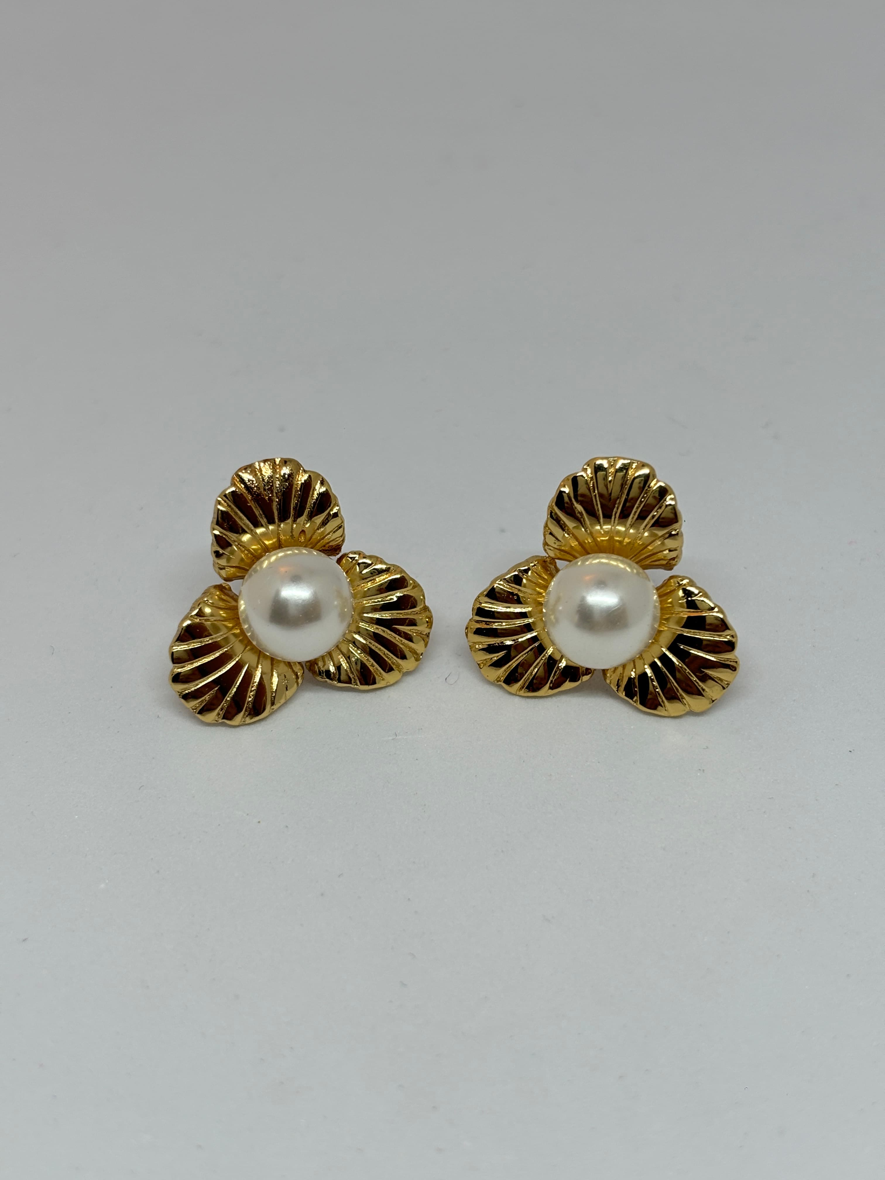 golden shell pearl studs
