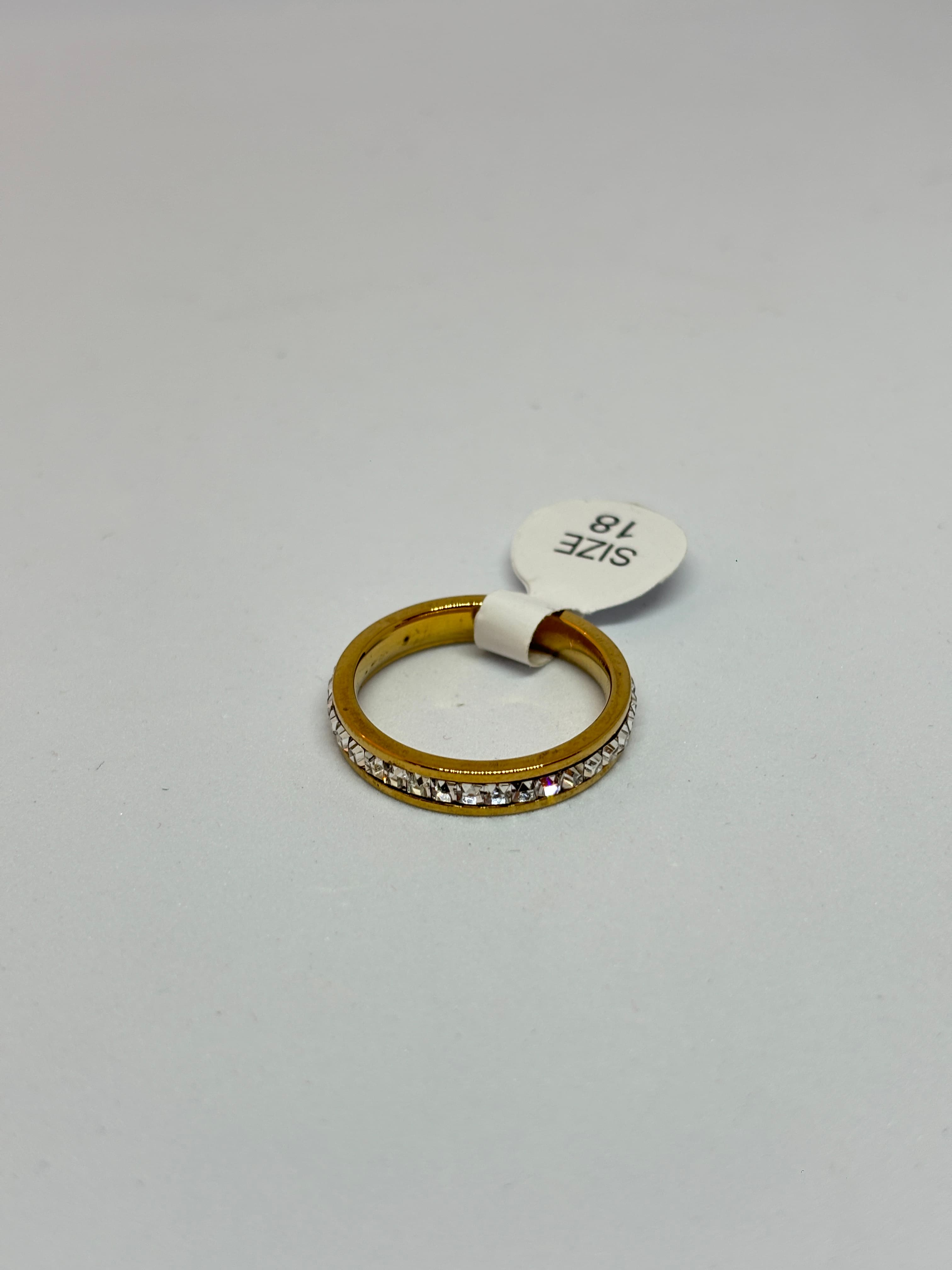 your go-to crystal band