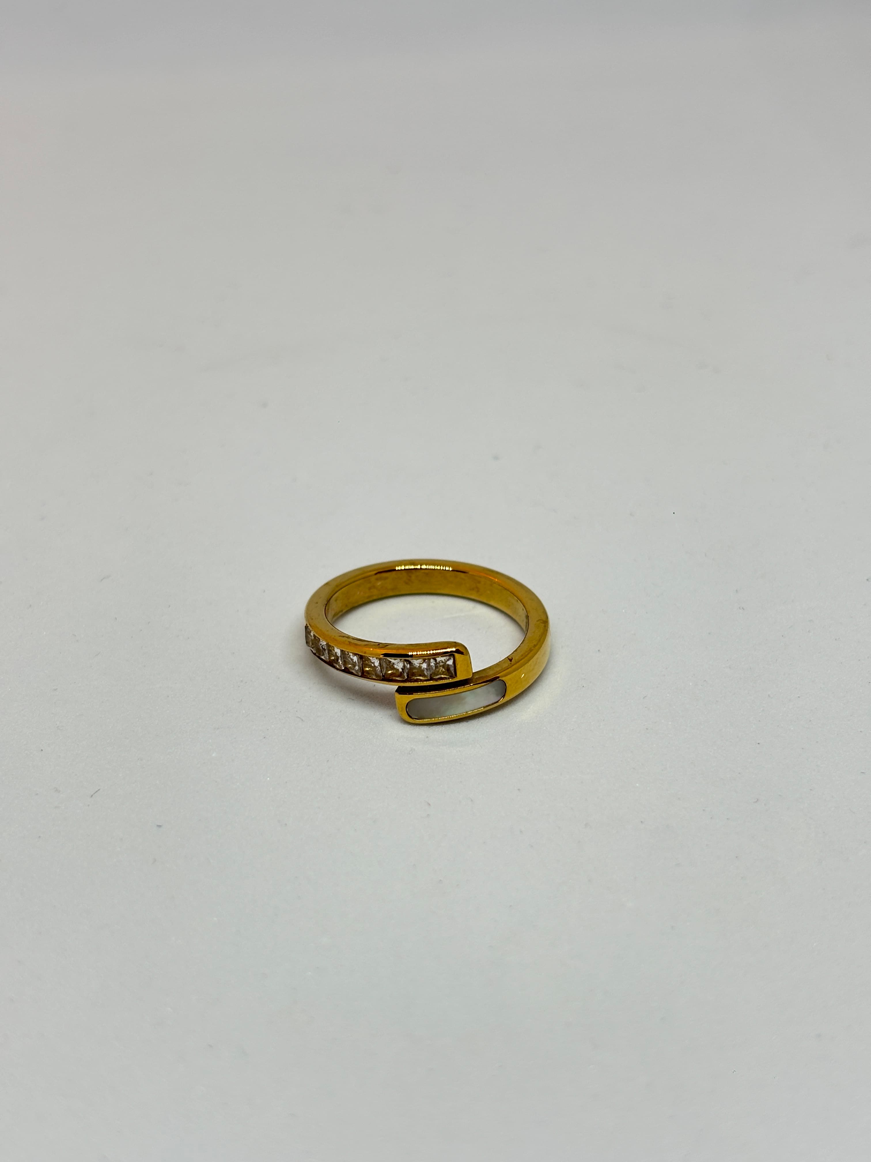 gold wrap around ring